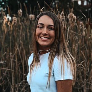 Meet your Posher, Jacy